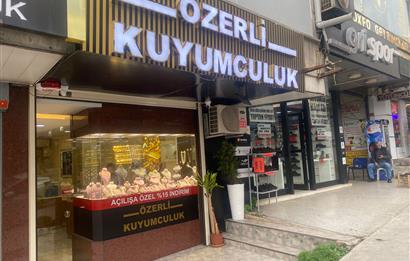 KARTAL MERKEZ ÜSKÜDAR CADDESİ' NDE KİRALIK DÜKKAN