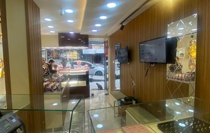 KARTAL MERKEZ ÜSKÜDAR CADDESİ' NDE KİRALIK DÜKKAN