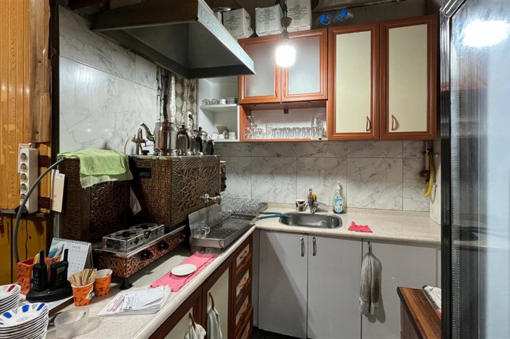 CENTURY 21 BAL'DAN ÇARŞIDA İŞHANI İÇERİSİNDE SATILIK DÜKKAN