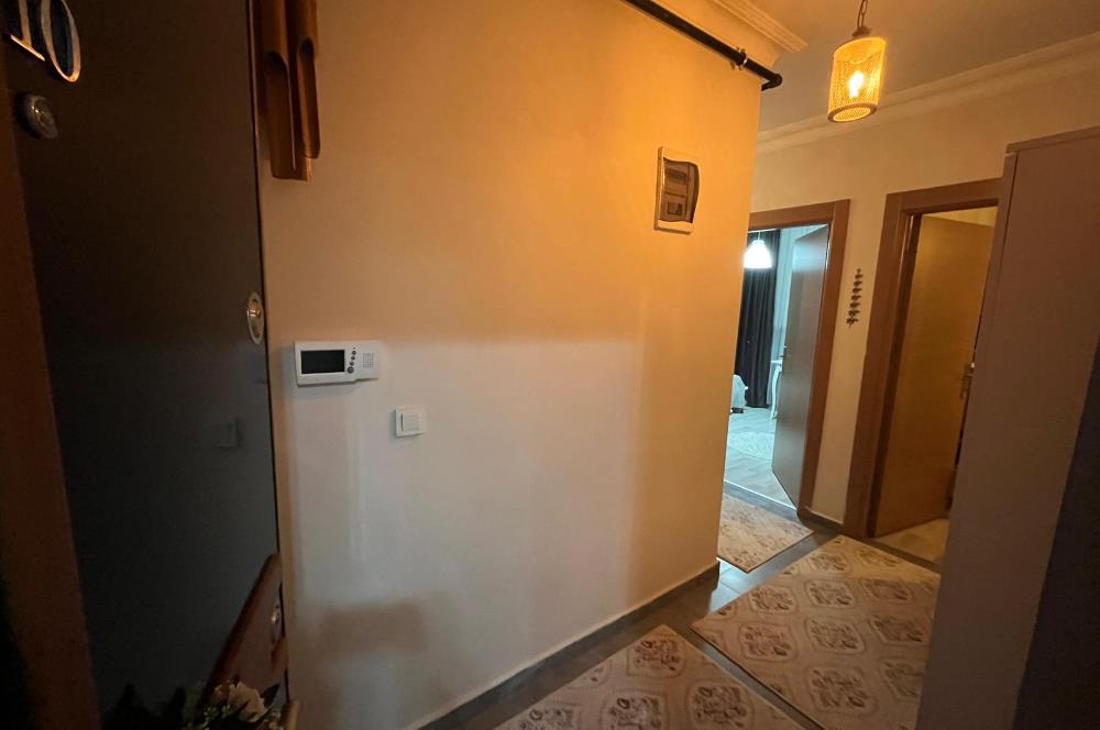 PENDİK GÜLLÜBAĞLAR METROYA YAKIN ARAKAT BALKONLU SATILIK 2+1 EV