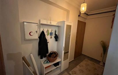 PENDİK GÜLLÜBAĞLAR METROYA YAKIN ARAKAT BALKONLU SATILIK 2+1 EV