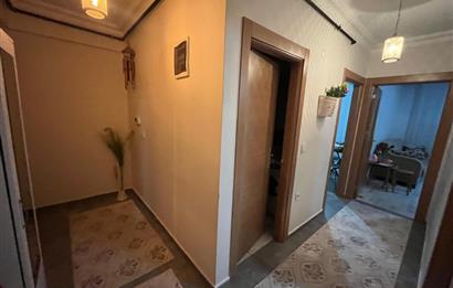 PENDİK GÜLLÜBAĞLAR METROYA YAKIN ARAKAT BALKONLU SATILIK 2+1 EV