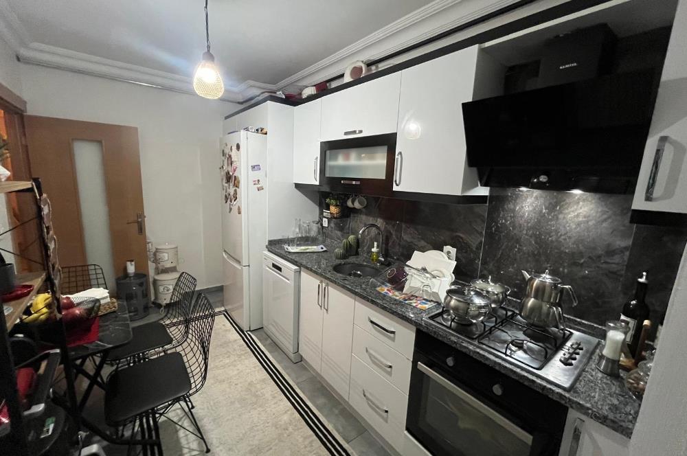 PENDİK GÜLLÜBAĞLAR METROYA YAKIN ARAKAT BALKONLU SATILIK 2+1 EV