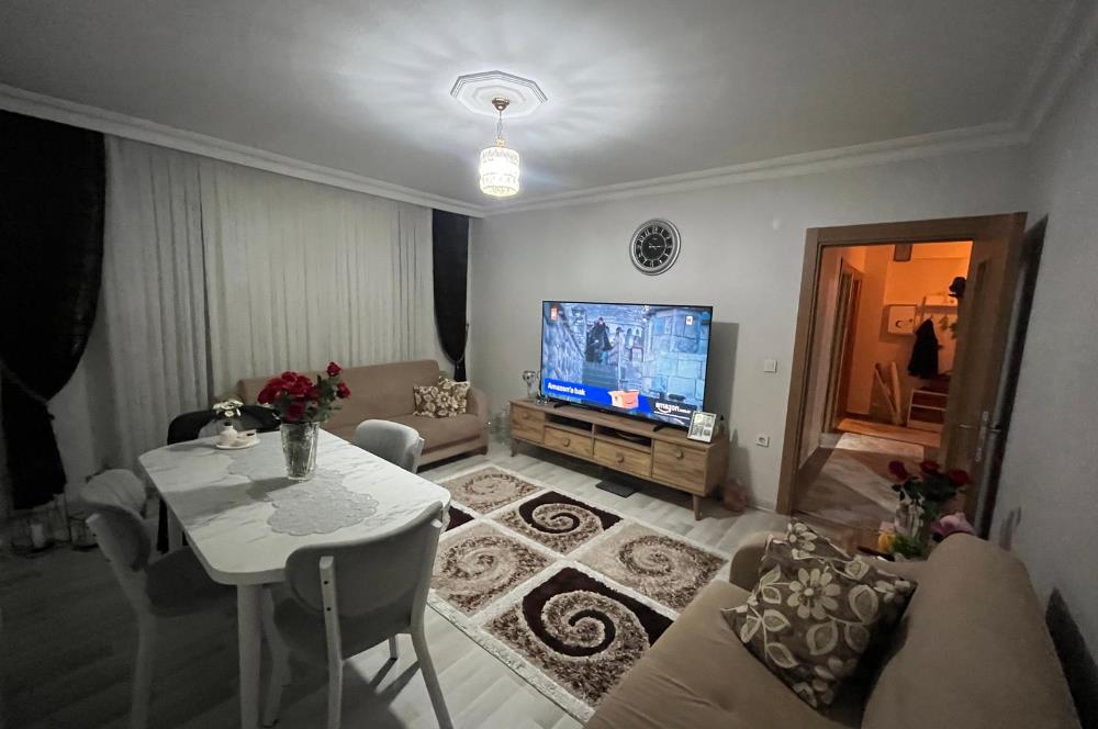 PENDİK GÜLLÜBAĞLAR METROYA YAKIN ARAKAT BALKONLU SATILIK 2+1 EV