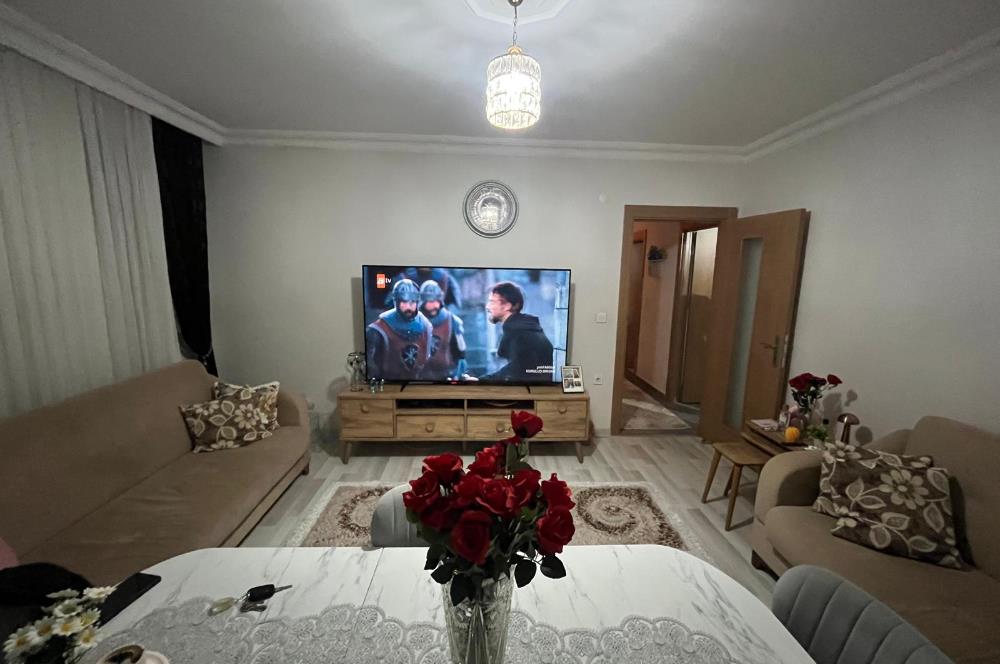 PENDİK GÜLLÜBAĞLAR METROYA YAKIN ARAKAT BALKONLU SATILIK 2+1 EV