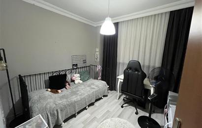 PENDİK GÜLLÜBAĞLAR METROYA YAKIN ARAKAT BALKONLU SATILIK 2+1 EV