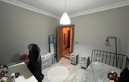 PENDİK GÜLLÜBAĞLAR METROYA YAKIN ARAKAT BALKONLU SATILIK 2+1 EV