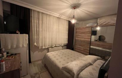 PENDİK GÜLLÜBAĞLAR METROYA YAKIN ARAKAT BALKONLU SATILIK 2+1 EV