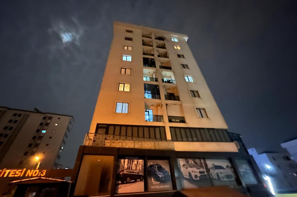 PENDİK GÜLLÜBAĞLAR METROYA YAKIN ARAKAT BALKONLU SATILIK 2+1 EV