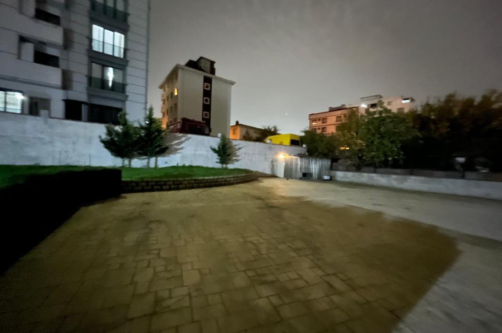 PENDİK GÜLLÜBAĞLAR METROYA YAKIN ARAKAT BALKONLU SATILIK 2+1 EV