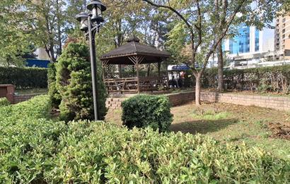 KONUMUYLA AYRICALIKLI,DONANIMIYLA EKSKSİZ 3+1 GENİŞ AİLE DAİRESİ