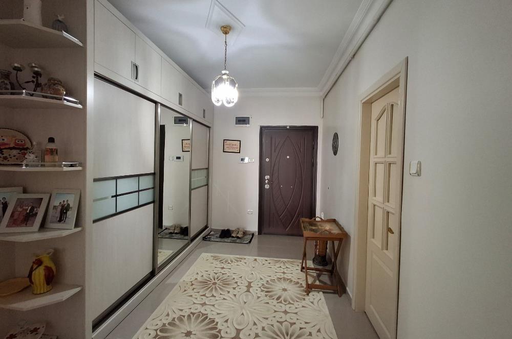 KONUMUYLA AYRICALIKLI,DONANIMIYLA EKSKSİZ 3+1 GENİŞ AİLE DAİRESİ