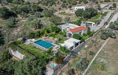 Bodrum Yakaköy 2.766 m2 Arsa Paylı Doğa Manzaralı Tam Müstakil Villa