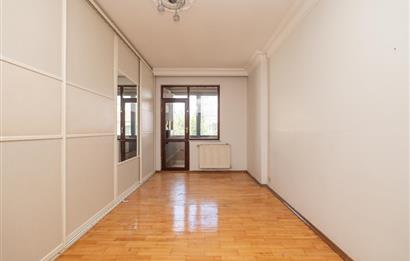 İDAALTEPE'DE GENİŞ FERAH GÜVENLİ SAHİLE YAKIN 5+1 DUBLEKS