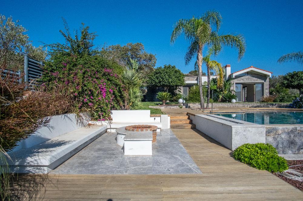 Bodrum Yakaköy 2.766 m2 Arsa Paylı Doğa Manzaralı Tam Müstakil Villa