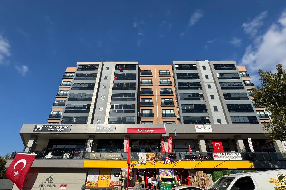 C21 Fatih Arıkan'dan Batı Sitesi Mah. Kiralık 4+1 Güney Cephe