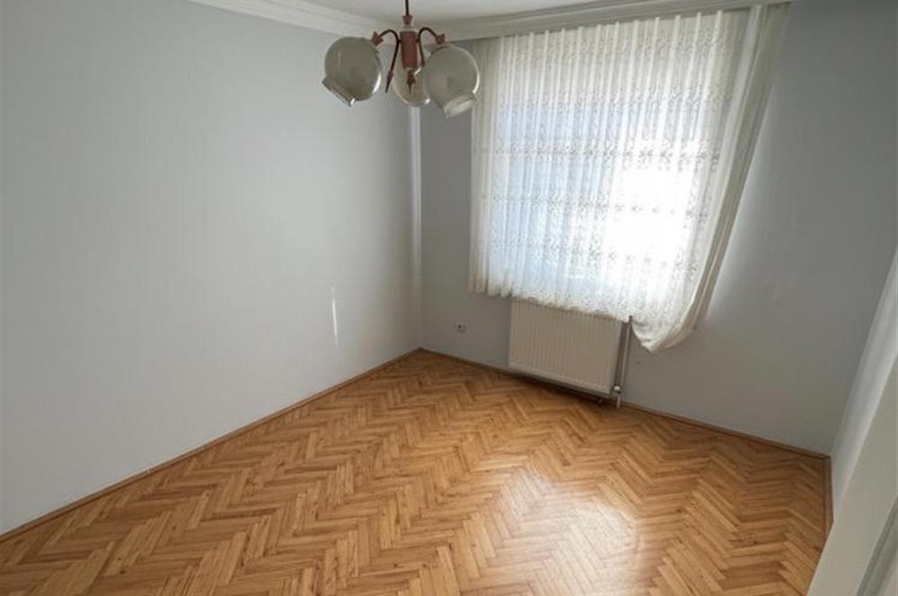 Şafak Mahallesinde Satılık 4+1 Dublex Daire