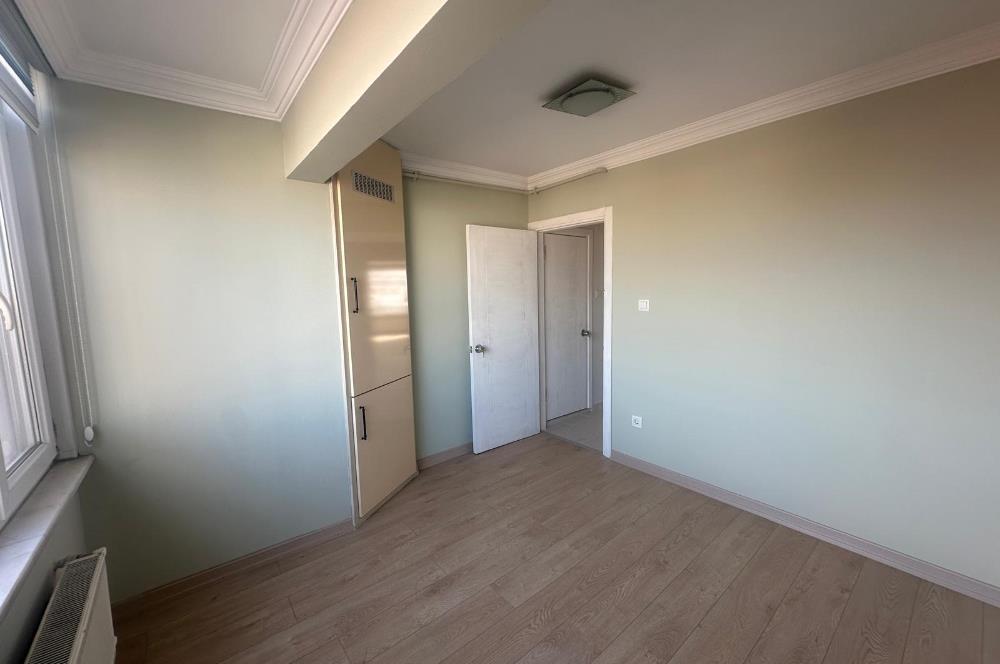 Kadıköy Osmanağa'da Yatırıma Uygun 1+1 Daire Fırsatı Kaçırmayın