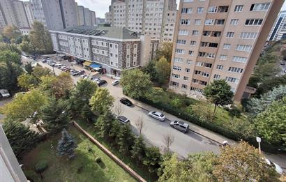 KONUMUYLA AYRICALIKLI,DONANIMIYLA EKSKSİZ 3+1 GENİŞ AİLE DAİRESİ