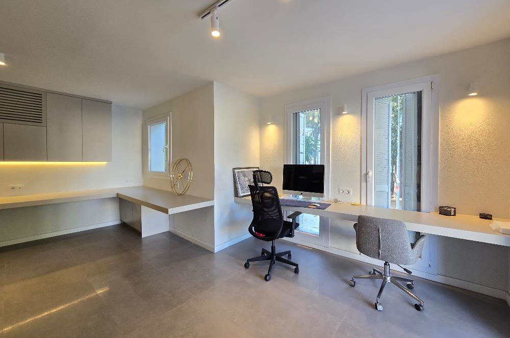 Bodrum Eskiçeşme Cafer Paşa Caddesi Üzerinde Köşe Konum Kurumsal Kiracılı Dubleks İşyeri