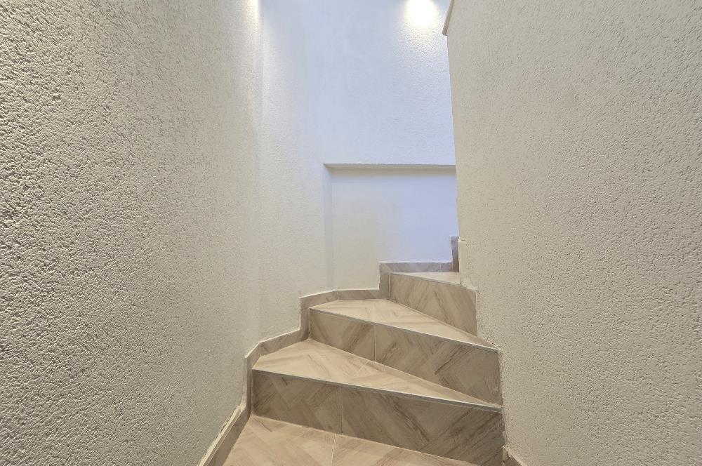 Bodrum Eskiçeşme Cafer Paşa Caddesi Üzerinde Köşe Konum Kurumsal Kiracılı Dubleks İşyeri