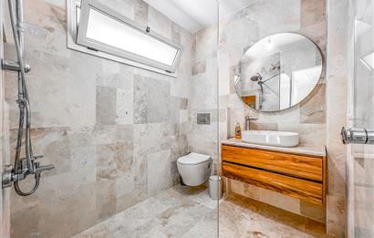 Bodrum Turgutreis’te Eşsiz Deniz ve Marina Manzaralı Lüks Villa