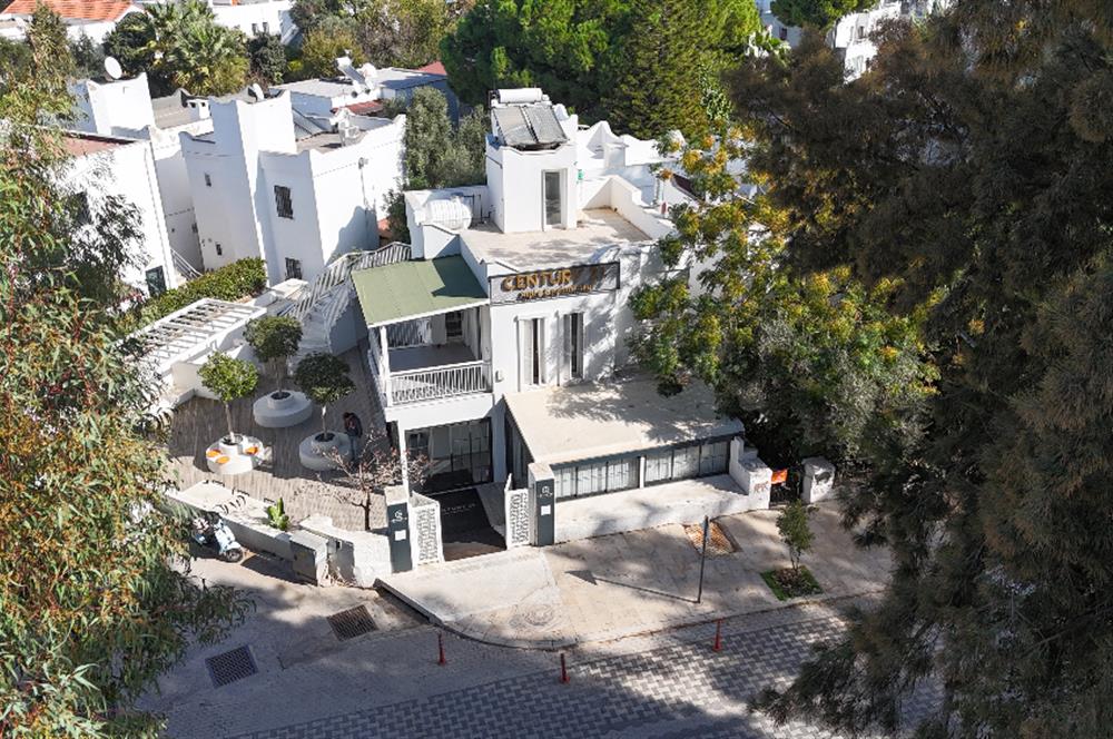 Bodrum Eskiçeşme Cafer Paşa Caddesi Üzerinde Köşe Konum Kurumsal Kiracılı Dubleks İşyeri