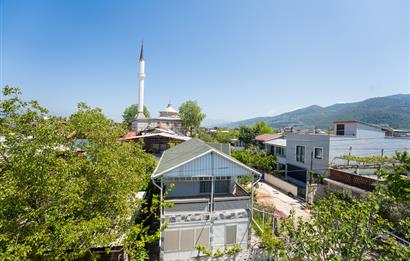 C21 Cius; Gençali Kumsaz'da Komple Bina