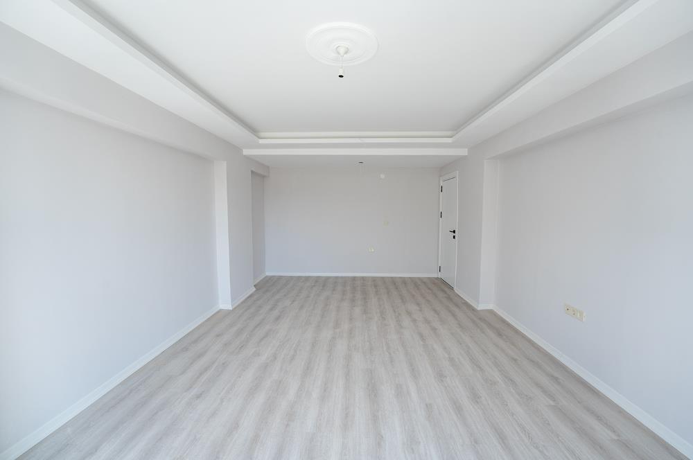 C21 Cius; Eşref Dinçer'de SIFIR Asansörlü Geniş 3+1 Satılık