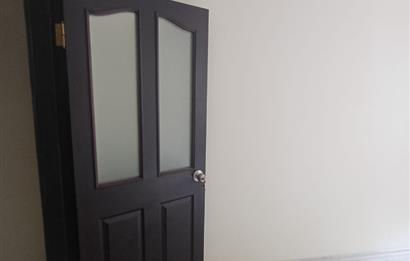 C21 Cius; Şehrin Merkezinde Sahile 100 m. Satılık 3 Katlı Daire