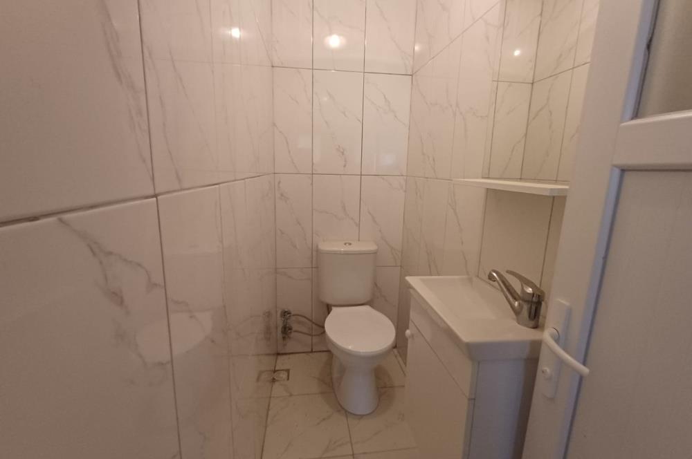 C21 Cius; Şehrin Merkezinde Sahile 100 m. Satılık 3 Katlı Daire