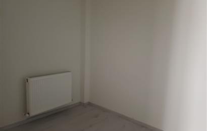 C21 Cius; Şehrin Merkezinde Sahile 100 m. Satılık 3 Katlı Daire