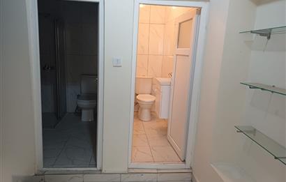 C21 Cius; Şehrin Merkezinde Sahile 100 m. Satılık 3 Katlı Daire