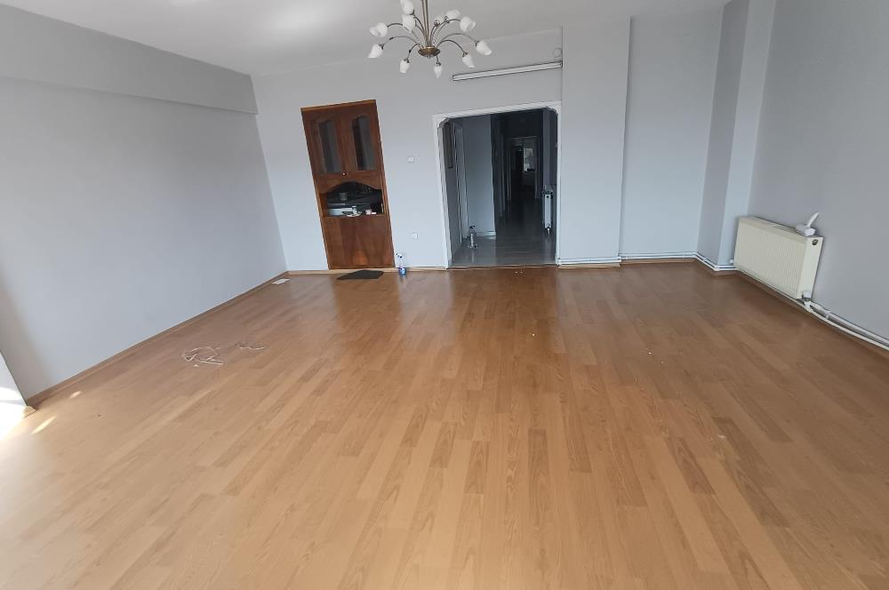 C21 Cius; Sahilde Muhteşem Manzara Asansörlü 3+1 Satılık Daire