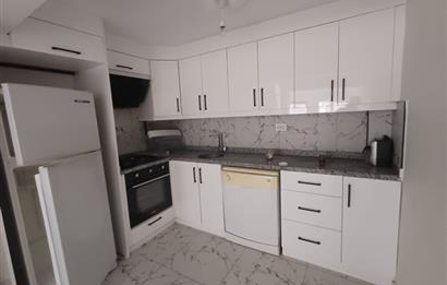 C21 Cius; Şehrin Merkezinde Sahile 100 m. Satılık 3 Katlı Daire