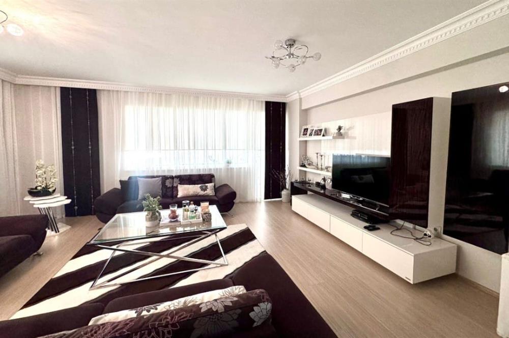 C21 Cius; Cumhuriyet Mah.4+1 Satılık Fırsat Bir Daire