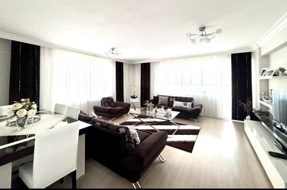 C21 Cius; Cumhuriyet Mah.4+1 Satılık Fırsat Bir Daire