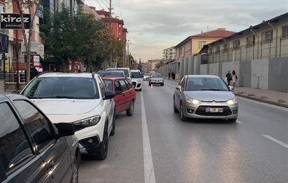 CENTURY21'DEN CEZAEVİNİN KARŞISINDA OFİSE UYGUN DAİRE!