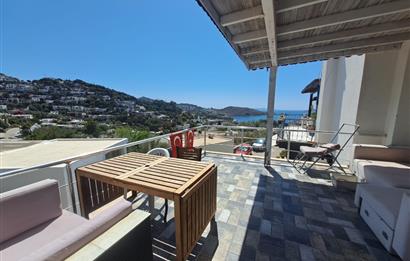 KOYUNBABA PLAJLI SİTEDE 3+1 DENİZ MANZARALI BAHÇE DUBLEKS