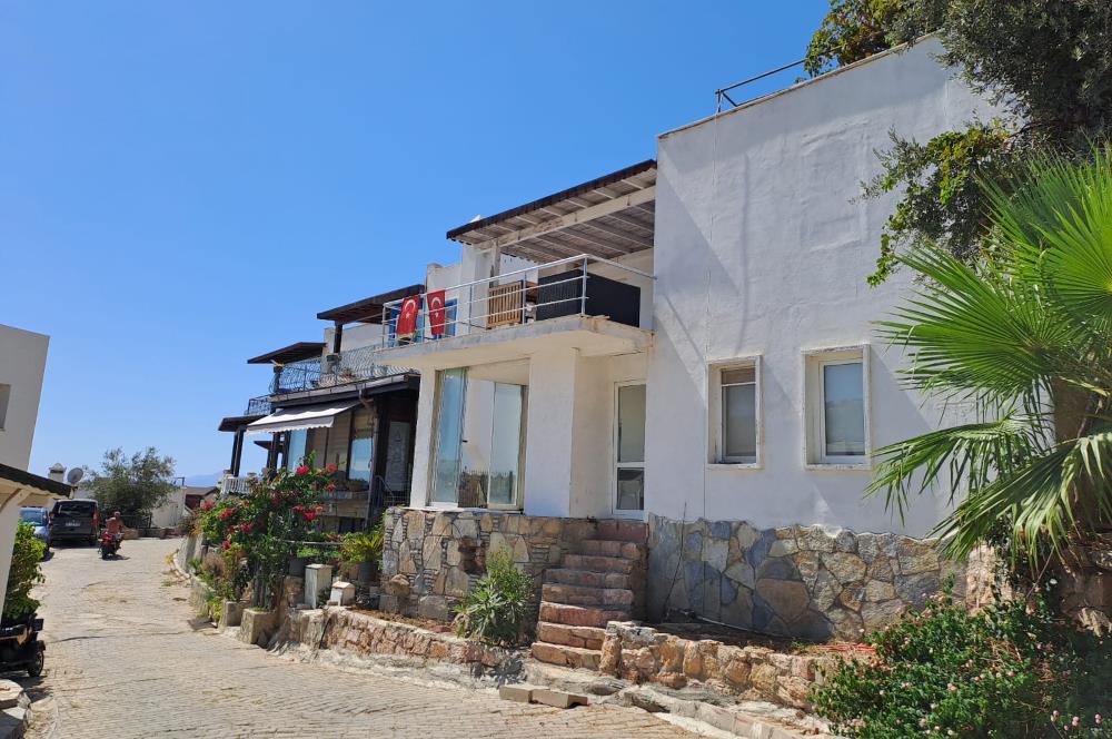 KOYUNBABA PLAJLI SİTEDE 3+1 DENİZ MANZARALI BAHÇE DUBLEKS