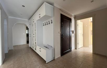 C21 BAL'DAN EBEVEYN BANYOLU 3+1 KİRALIK DAİRE