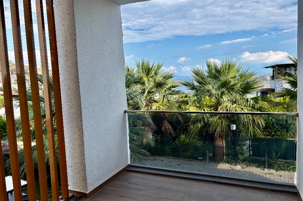 Bodrum Gündoğan Senelik Kiralık Bahçe Dubleksi