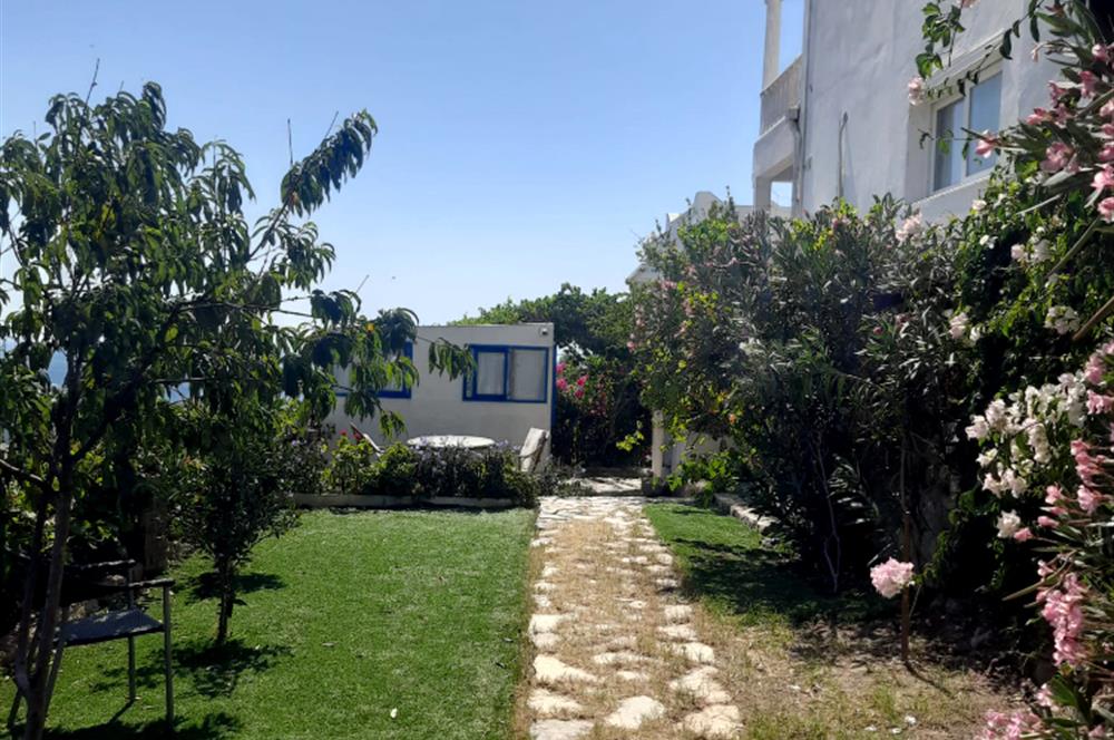 BODRUM AKYARLAR'DA DENİZ MANZARALI EŞYALI KİRALIK  DAİRE