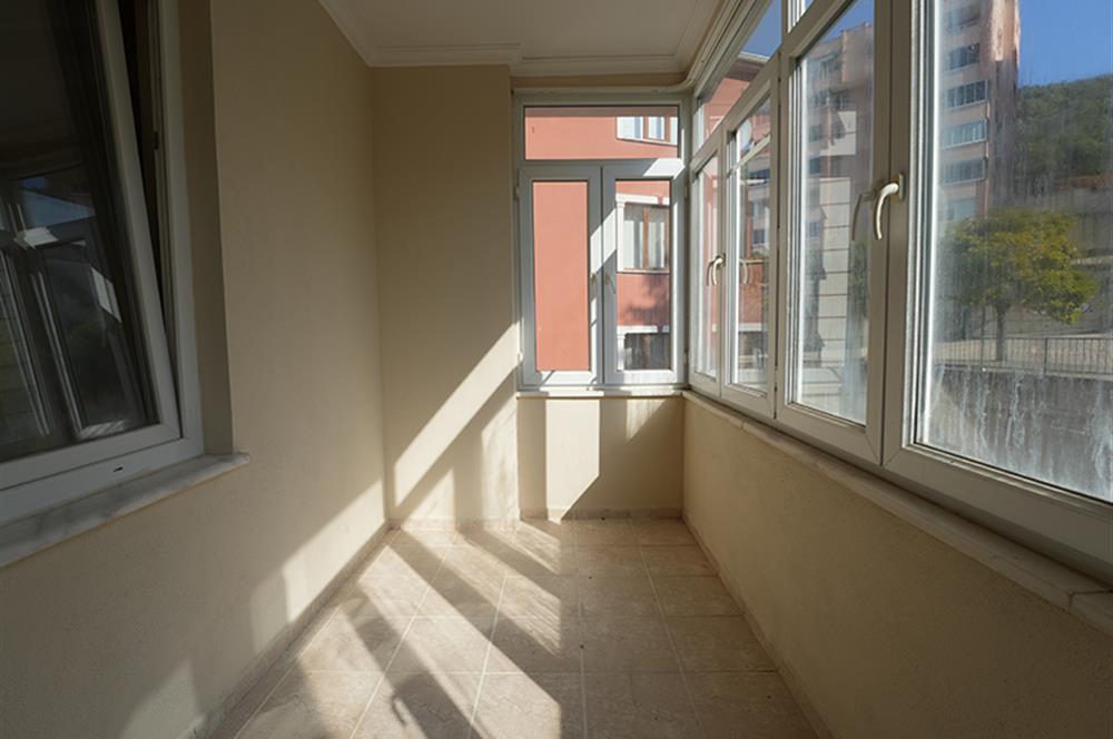 C21 Cius; Manastır'da Deniz Manzaralı 5+2 Dubleks Daire