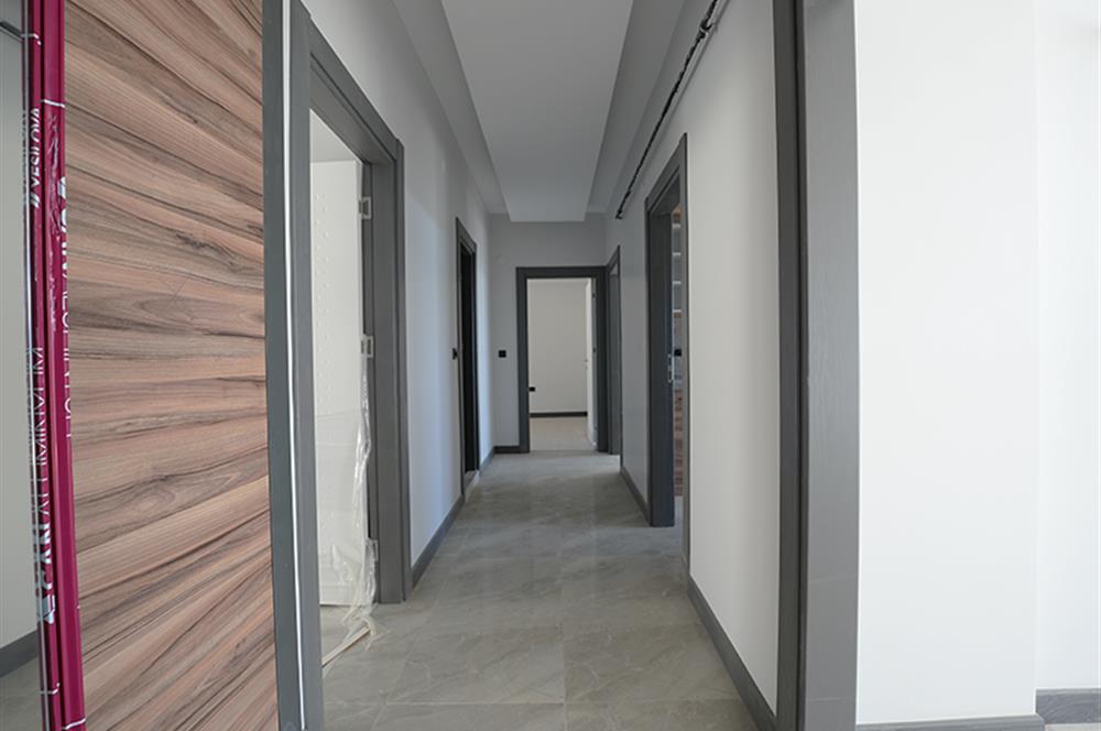 C21 Cius; Havuzlu Site İçerisinde Deniz Manzaralı Daireler