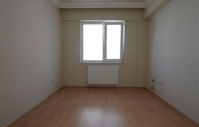 C21 Cius; Manastır'da Deniz Manzaralı 5+2 Dubleks Daire