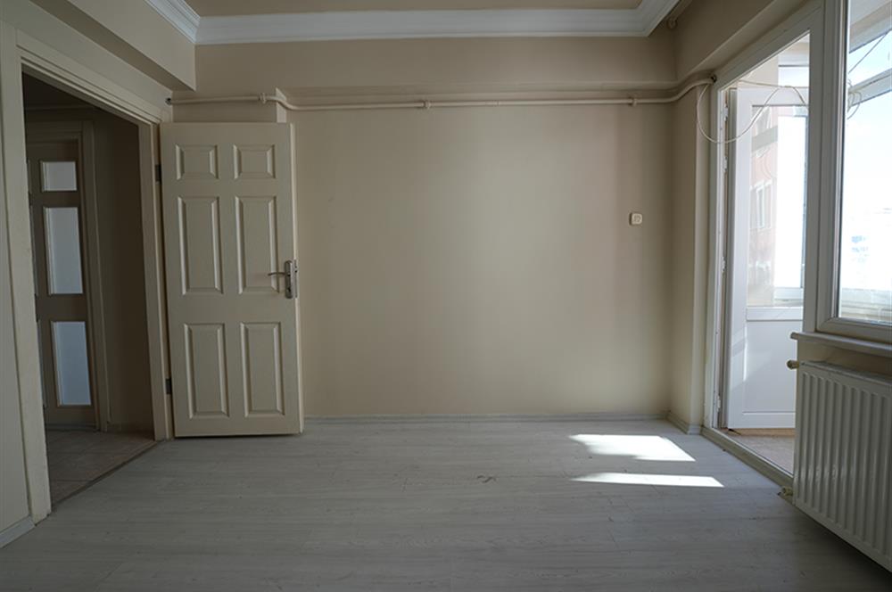 C21 Cius; Manastır'da Deniz Manzaralı 5+2 Dubleks Daire