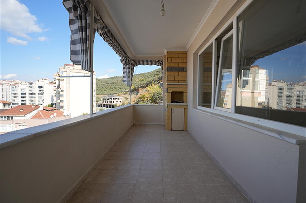 C21 Cius; Manastır'da Deniz Manzaralı 5+2 Dubleks Daire