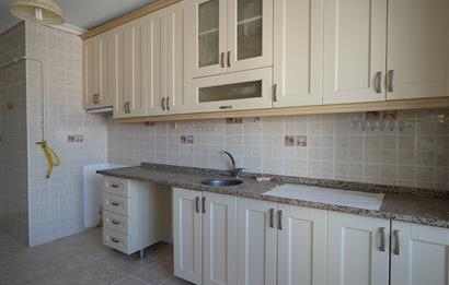 C21 Cius; Manastır'da Deniz Manzaralı 5+2 Dubleks Daire