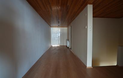 C21 Cius; Manastır'da Deniz Manzaralı 5+2 Dubleks Daire